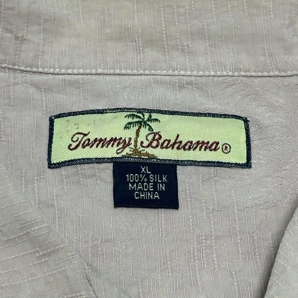 Tommy Bahama Silk Button Up Shirt Mens Extra Large Pink Shy Hawaiian Summer - Picture 3 of 9